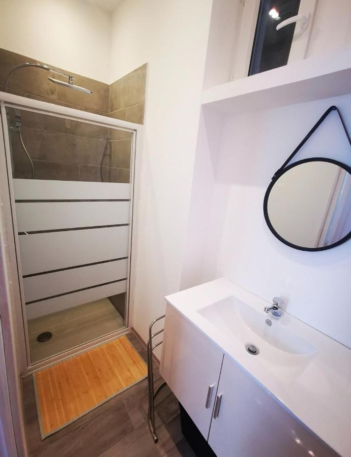 Studio Meuble Rez-De-Chaussee วิชี ภายนอก รูปภาพ